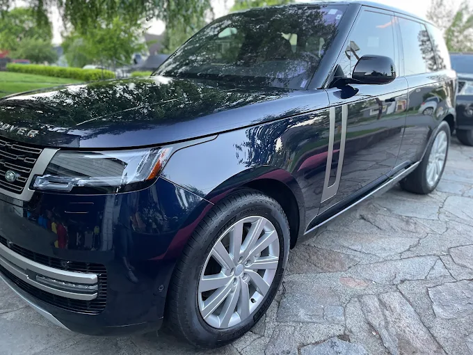 Gloss Restoration on Blue Range Rover Wenatchee